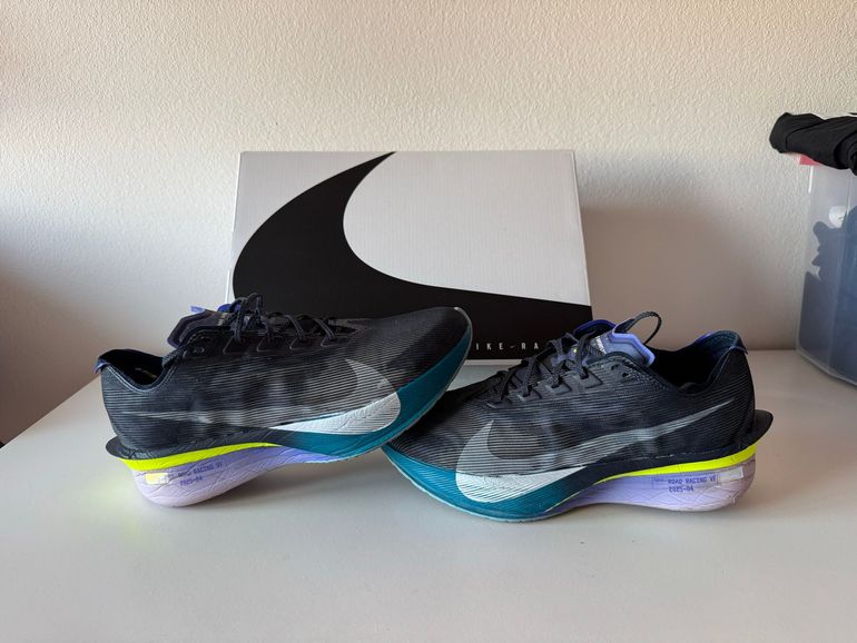 Used Nike zoomx Vaporfly 4 2026 bike — image 11 of 15