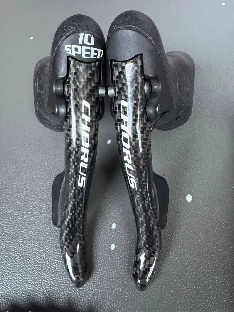 Used Campagnolo Chorus 10-speed Groupset 2002 bike — image 2 of 12