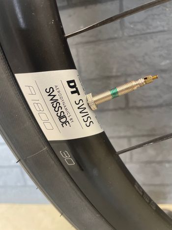 Brugt Dt Swiss RD1800 Disc Road 2026 bike — billede 2 af 5