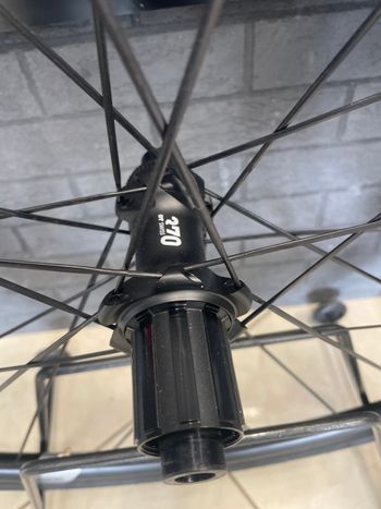 Brugt Dt Swiss RD1800 Disc Road 2026 bike — billede 3 af 5