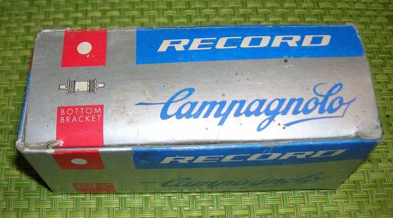 Used Campagnolo Record 36 x 24 F Innenlager Schalen bike — image 1 of 5