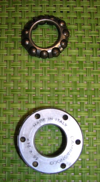 Used Campagnolo Record 36 x 24 F Innenlager Schalen bike — image 3 of 5