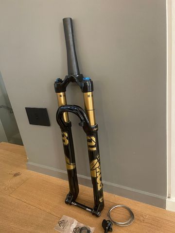 Brugt Fox 32 Kashima Factory Fork bike — billede 6 af 20
