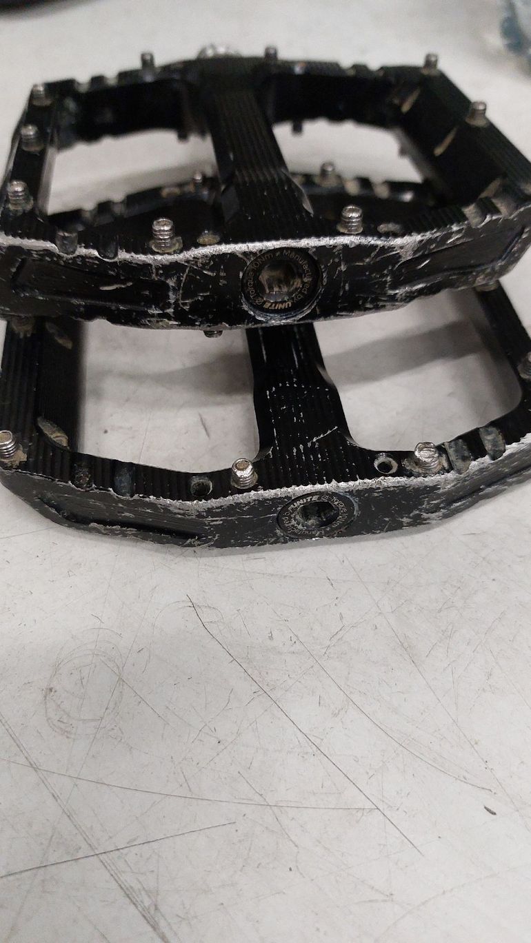 Used loose riders SB One Pedals Enduro/Downhill 2022 bike — image 3 of 6