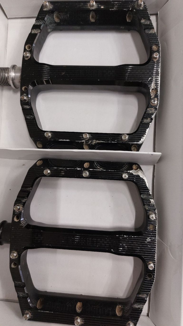 Used loose riders SB One Pedals Enduro/Downhill 2022 bike — image 1 of 6