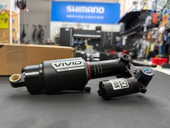 Used RockShox Vivid Ultimate 205x62.5 2025 bike, , 