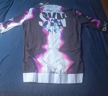 Used Canyon RAD RACE x SYN Men's Cycling Jersey 2026 bike — image 3 of 3