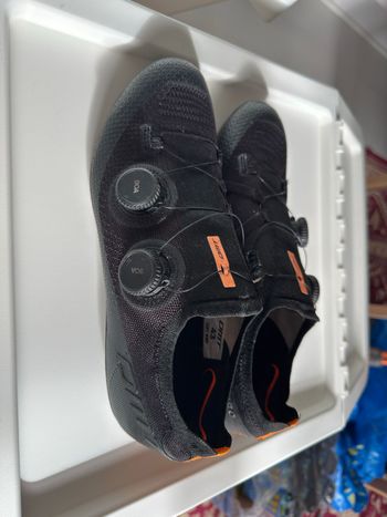Used Dmt KR0 Road Cycling Shoes 2024 bike — image 3 of 5