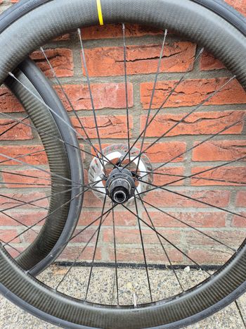 Gebrauchtes Mavic Cosmic SL 45 Disc 23mm 2020 bike — Bild 3 von 3