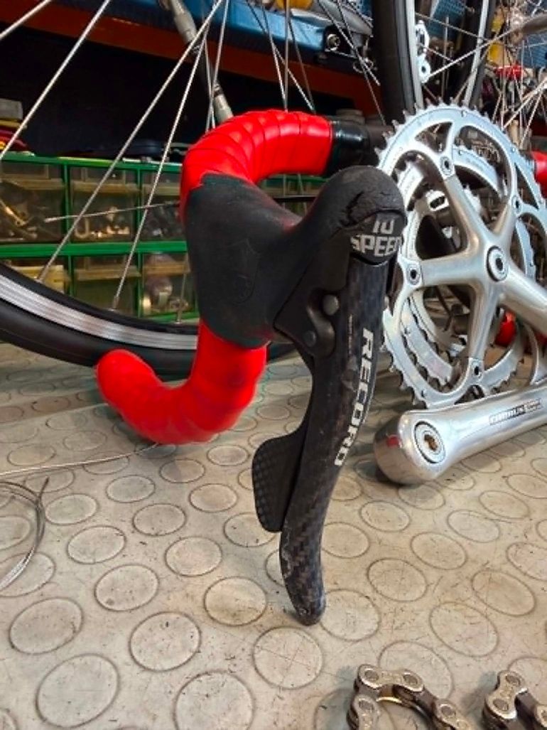 Used Campagnolo CHORUS 3x10s. COMANDI RECORD CARBON. bike — image 13 of 20