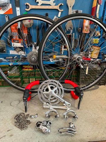 Campagnolo CHORUS 3x10s. COMANDI RECORD CARBON. Groupset d'occasion
