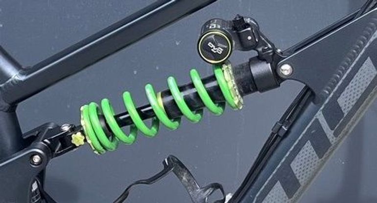 Used Dvo Jade X Coil 230x65 bike — image 2 of 7