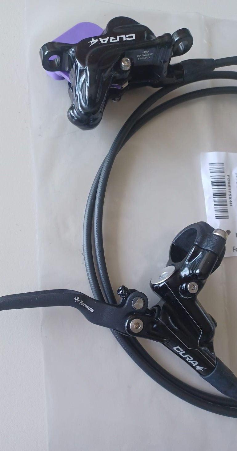 Brugt Formula Cura 4 disc brake 2024 bike — billede 3 af 4