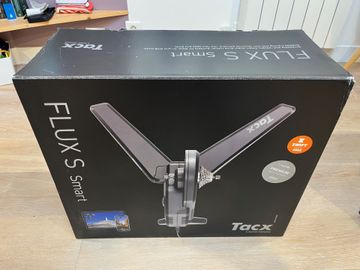 Brugt Garmin Flux S Smart Trainer bike — billede 5 af 5