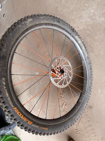 Industry Nine Duke Front Wheel bike usato — immagine 3 di 4