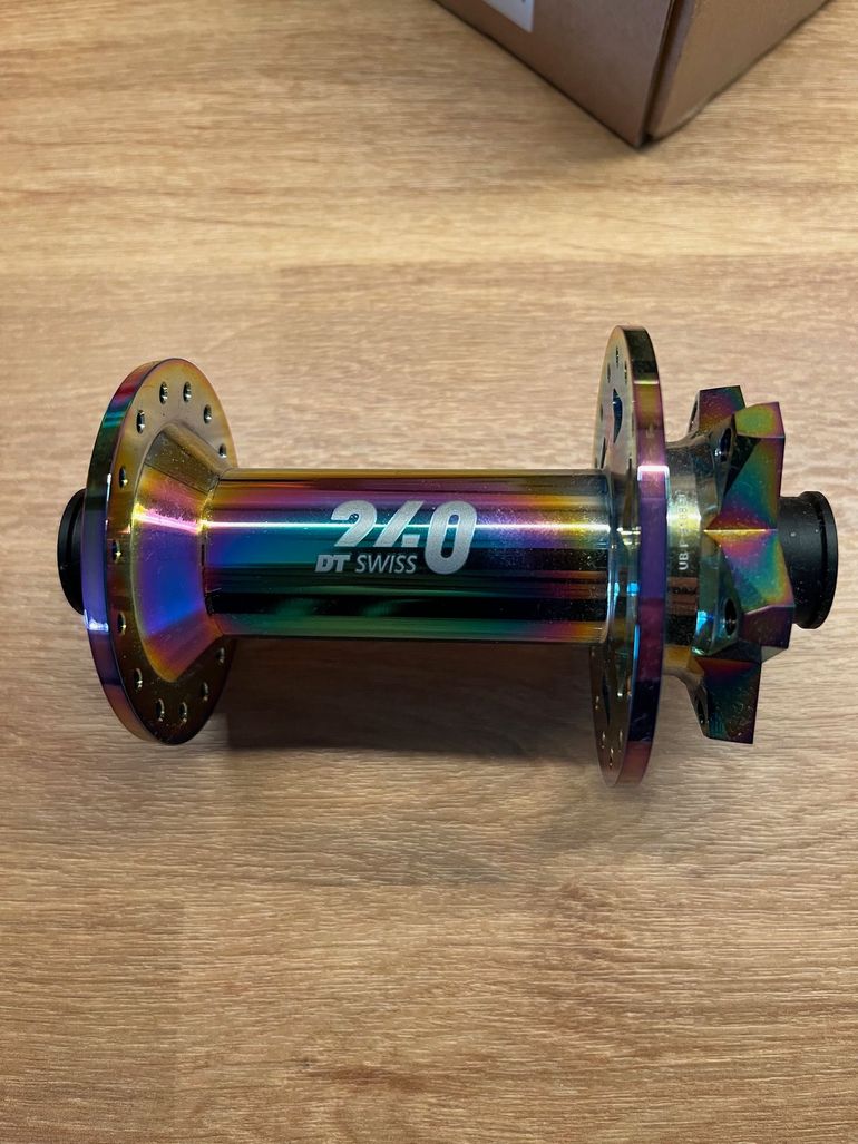 Dt Swiss 240 Naben-Set Oil Slick 2024 bike d'occasion — image 3 sur 3