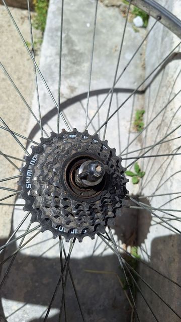 Mavic 700c 6 speeds 1990 bike d'occasion — image 3 sur 5