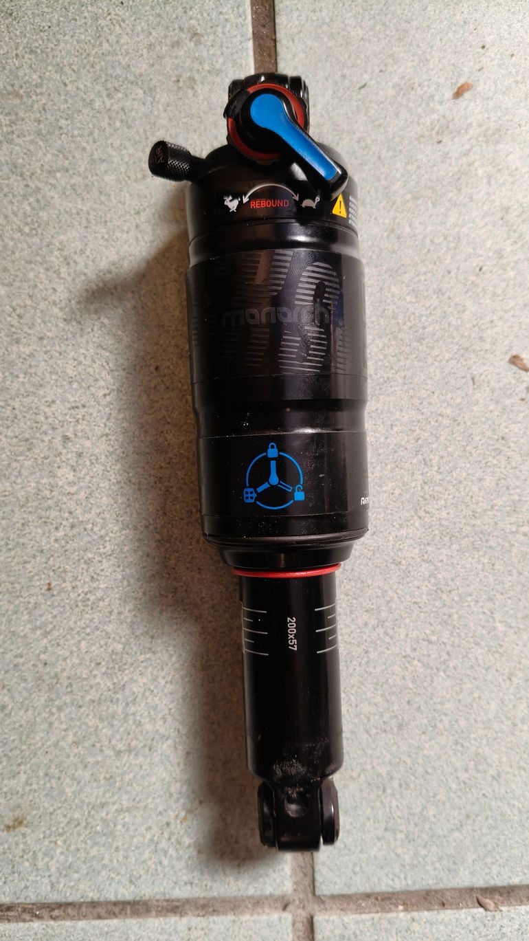 Gebrauchtes RockShox Monarch RT3 Air Shock 2016 bike — Bild 1 von 6
