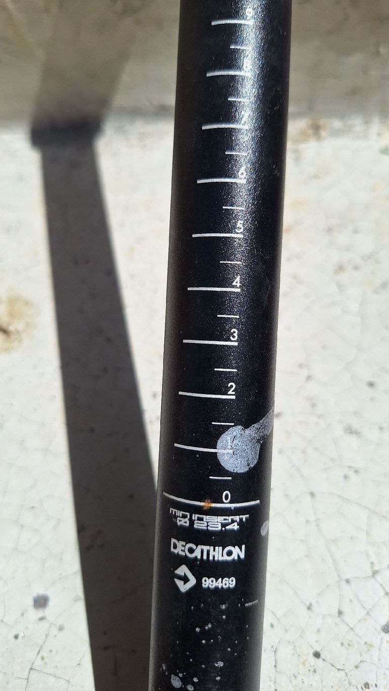 Gebrauchtes Decathlon Seatpost Tube 2010 bike — Bild 2 von 3