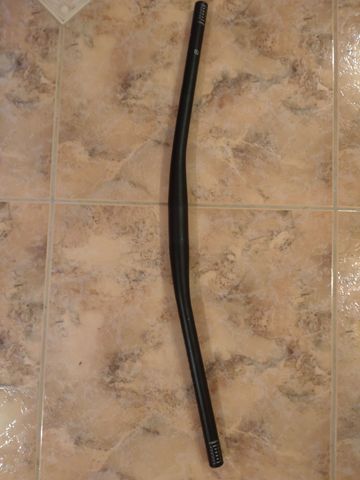 Použité Bontrager MTB Handlebar Comp bike — obrázek 3 z 7