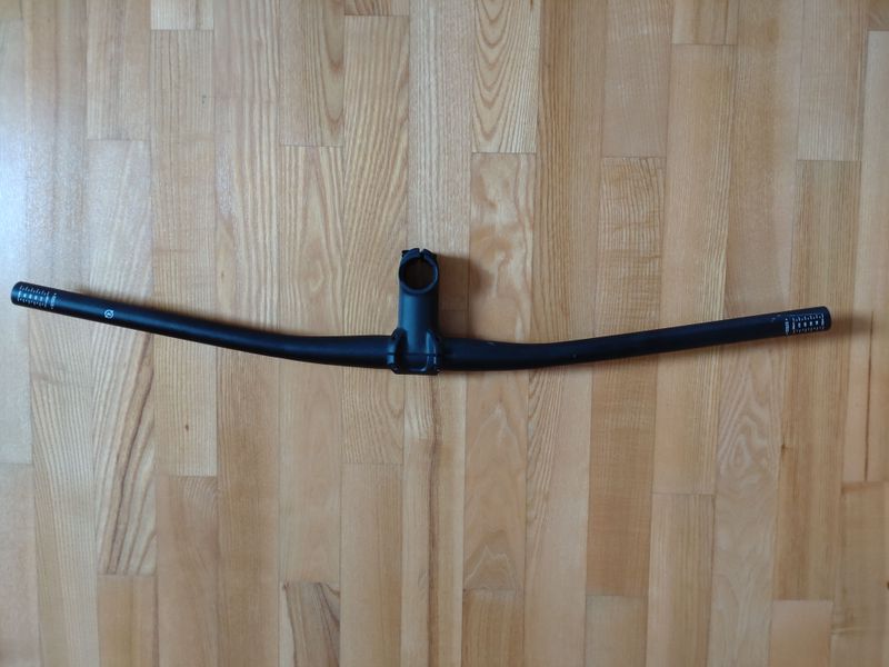 Použité Bontrager MTB Handlebar Comp bike — obrázek 1 z 7