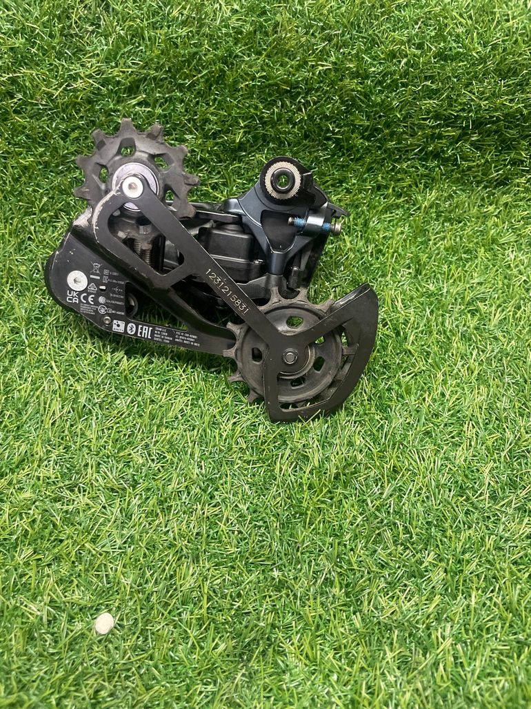 Used Sram GX Eagle AXS 12v bike — image 6 of 7