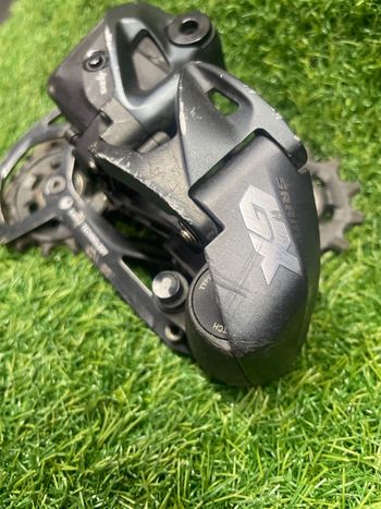 Used Sram GX Eagle AXS 12v bike — image 2 of 7