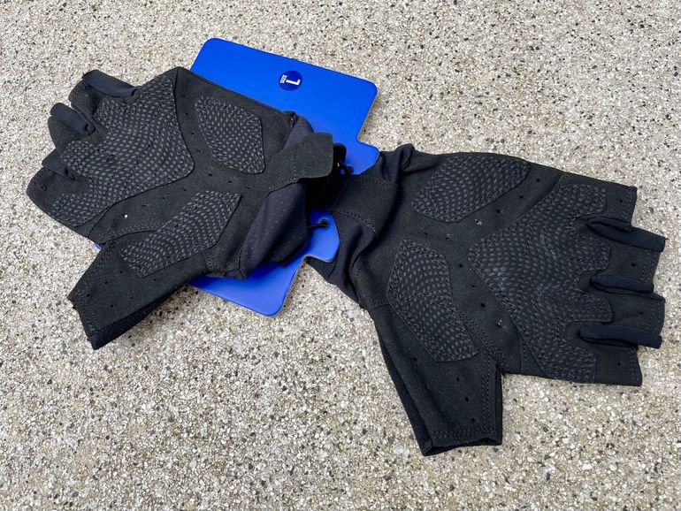 Used Giant Elevate SF Gloves bike — image 2 of 4