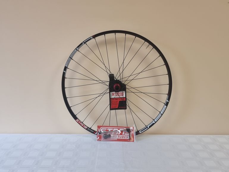 Used Stans Notubes Crest MK3 29" 15x110 Boost and 12x142 Shimano HG Wheelset bike — image 7 of 9