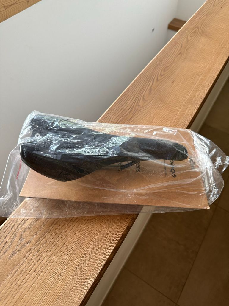 Used Prologo New Scratch X8 T2.0 Hard Black bike — image 3 of 4