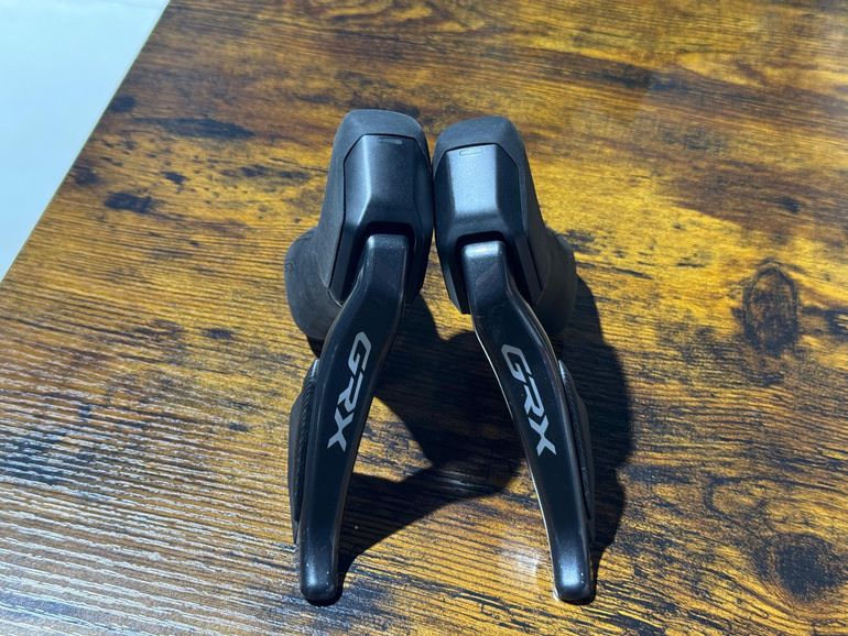 Used Shimano GRX Di2 Shifters bike — image 2 of 2
