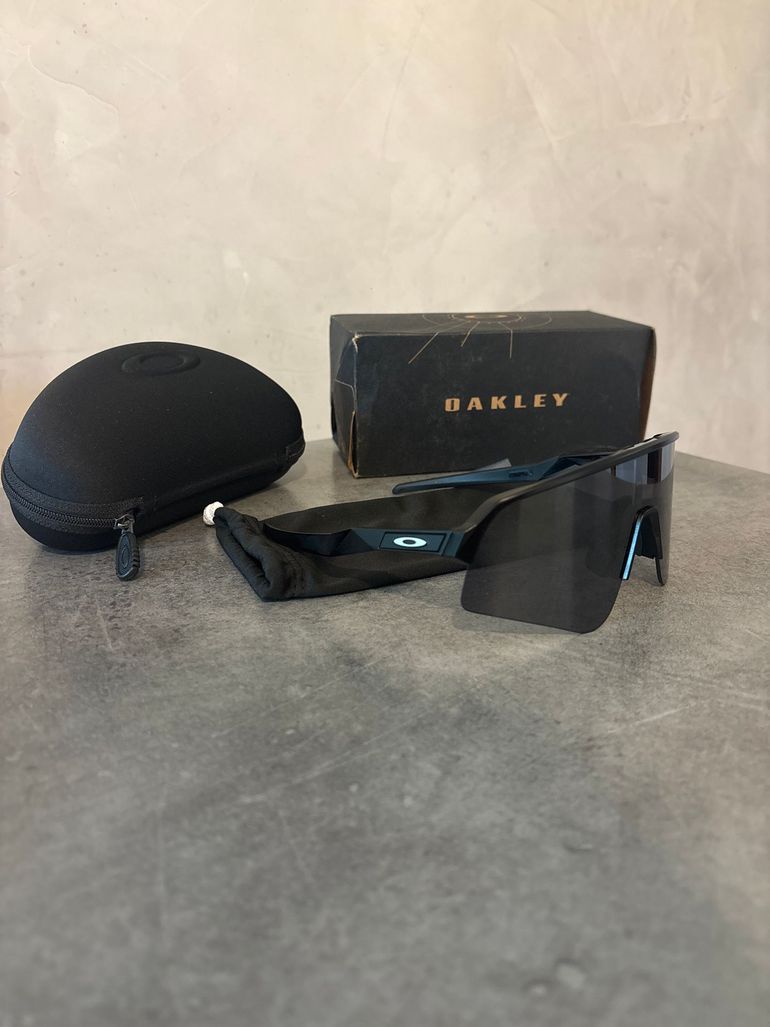 Gebrauchtes Oakley Sutro Lite Sweep 2026 bike — Bild 2 von 4