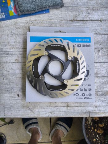 Used Shimano rt cl 900 2026 bike — image 2 of 2