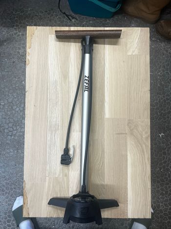 Used Zefal Pompe à pied digital bike