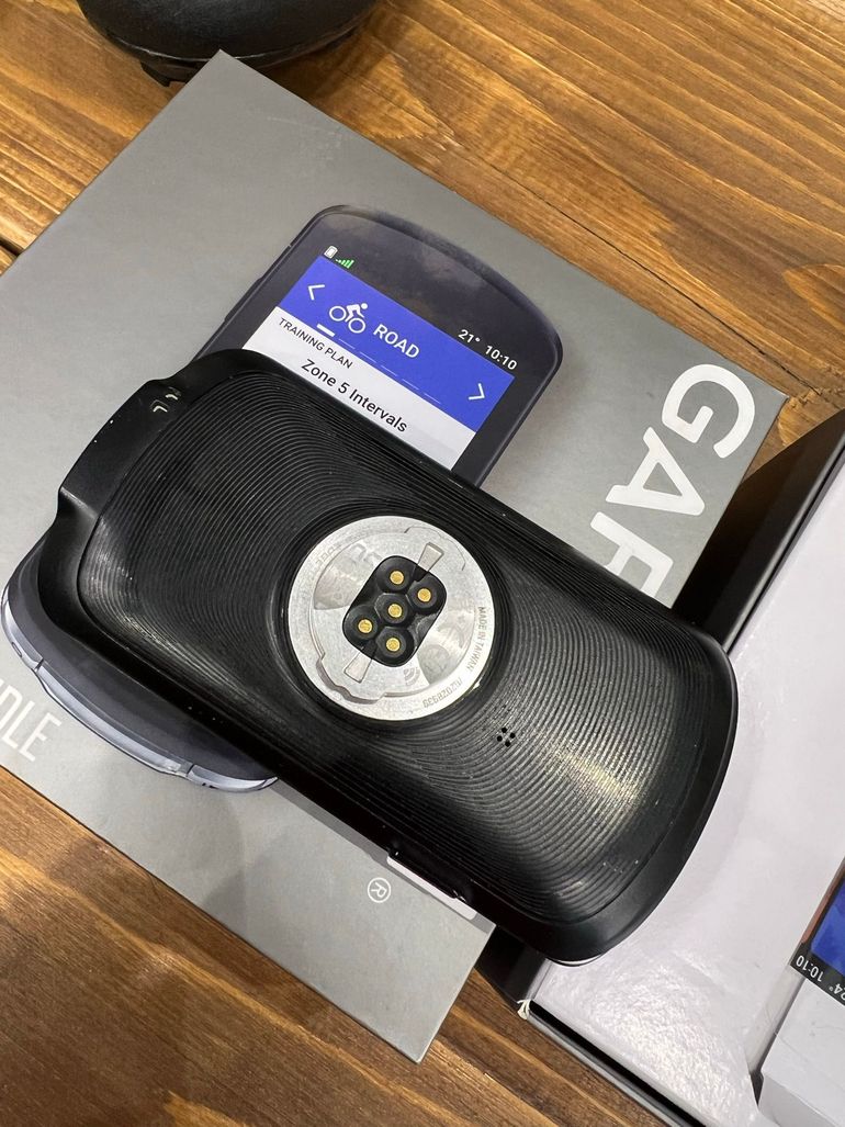 Tweedehands Garmin Edge 1040 GPS Computer 2024 bike — afbeelding 3 van 5