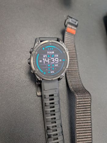 Used Garmin fēnix 8 GPS Watch 2025 bike — image 3 of 5