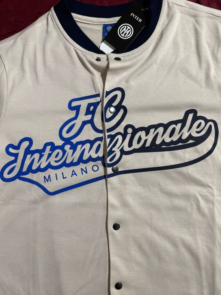 Used Nike Maglia Inter versione baseball 2026 bike — image 2 of 6
