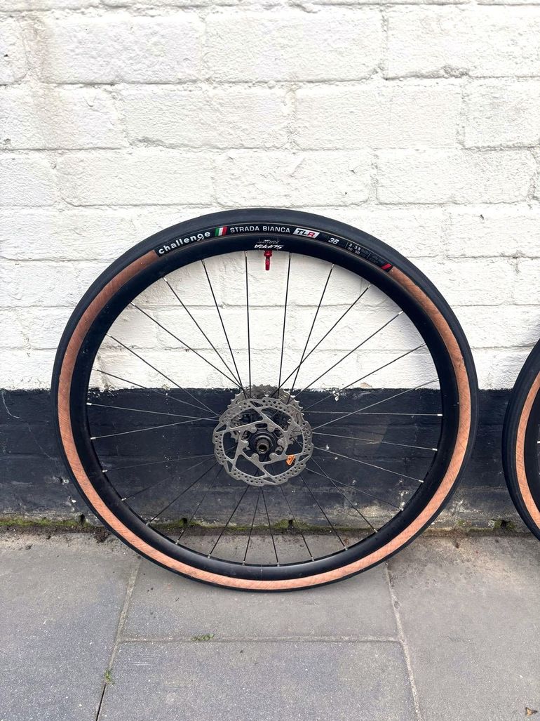 Brugt supra RA Comp Disc Wheels 2025 bike — billede 3 af 6