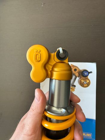 Used Öhlins TTX22 M.2 Coil Shock bike — image 3 of 6