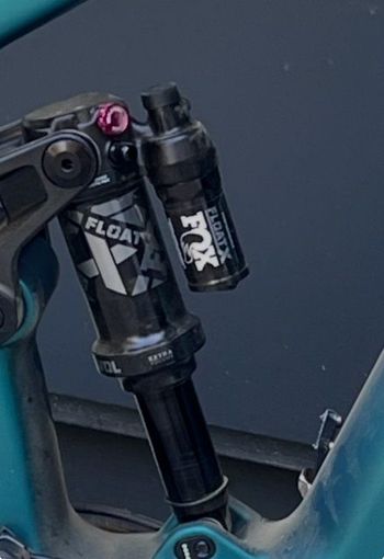 Used Fox Float X 205x65 mm Trunnion 2026 bike — image 5 of 5