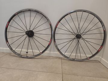 Brugt Dt Swiss R 1700 bike — billede 1 af 4