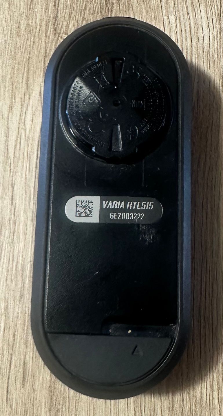 Gebrauchtes Garmin Edge 830 + Varia RTL515 + Speed and Cadence Sensors 2022 bike — Bild 5 von 6