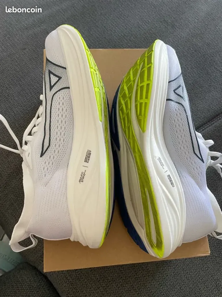 Tweedehands Mizuno Neo Zen 2 2026 bike — afbeelding 6 van 10