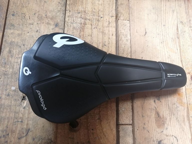 Used Prologo Scratch M5 rails carbone 2026 bike — image 1 of 2