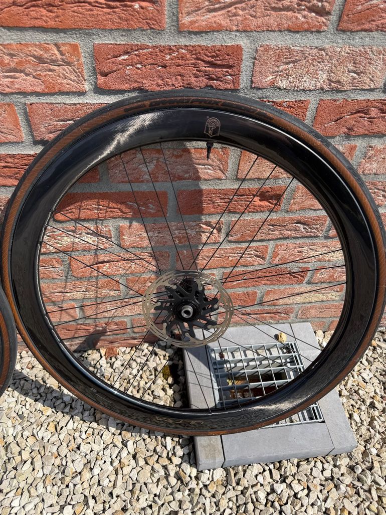 Used Campagnolo Bora Ultra WTO 45 C23 Disc Brake bike — image 3 of 8
