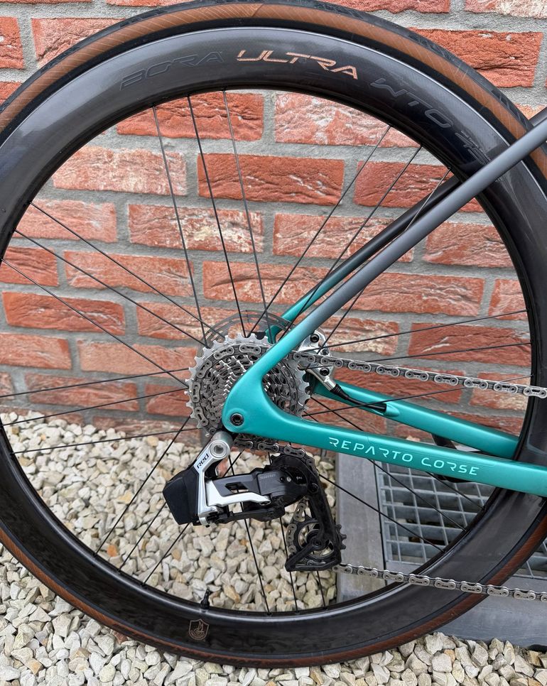 Used Campagnolo Bora Ultra WTO 45 C23 Disc Brake bike — image 10 of 10