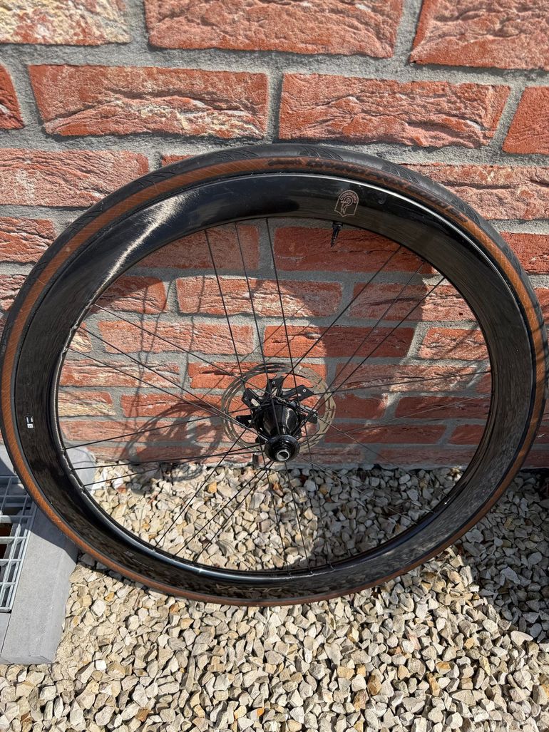 Used Campagnolo Bora Ultra WTO 45 C23 Disc Brake bike — image 4 of 8
