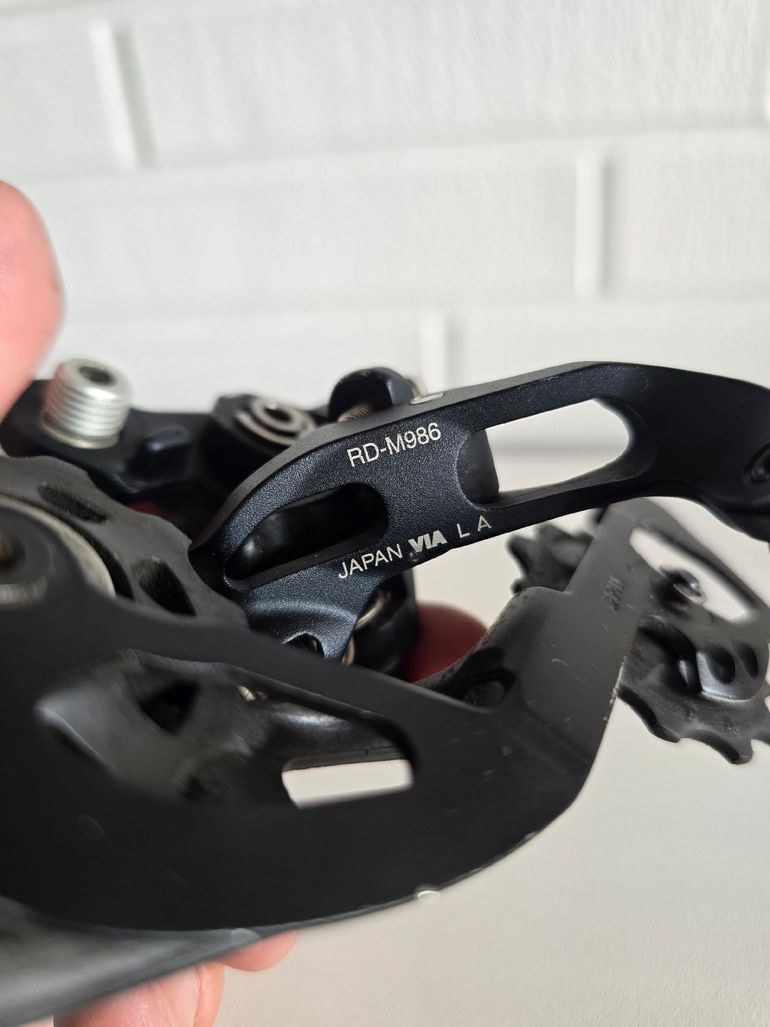 Used Shimano XTR RD-M986 bike — image 5 of 6