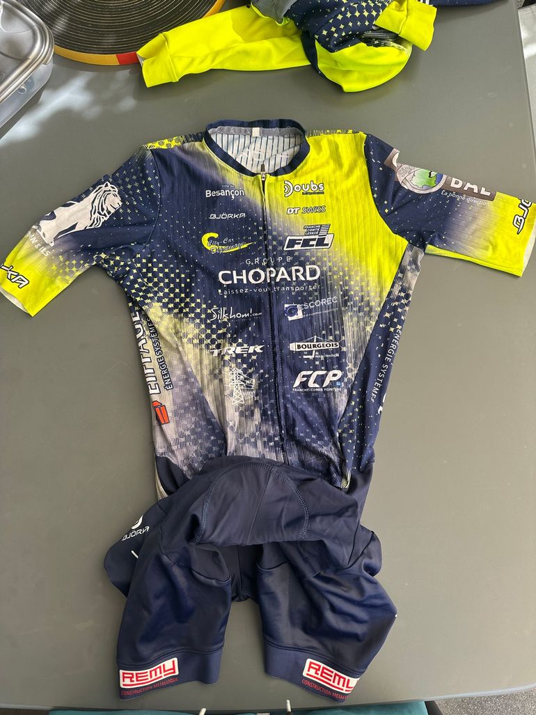 Used bjorka Cycling Suit Size M 2025 bike — image 2 of 2