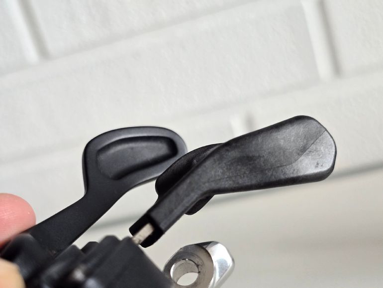 Used Shimano XTR SL-M980 Schalthebel bike — image 7 of 8